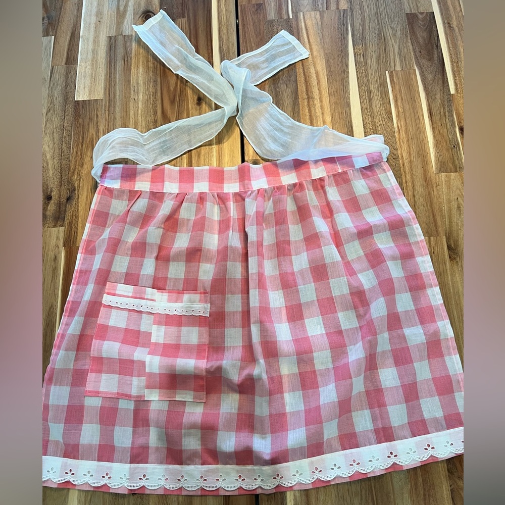 Pink Gingham Handmade Vintage Apron with Pockets Waist Farmhouse Checkered Apron